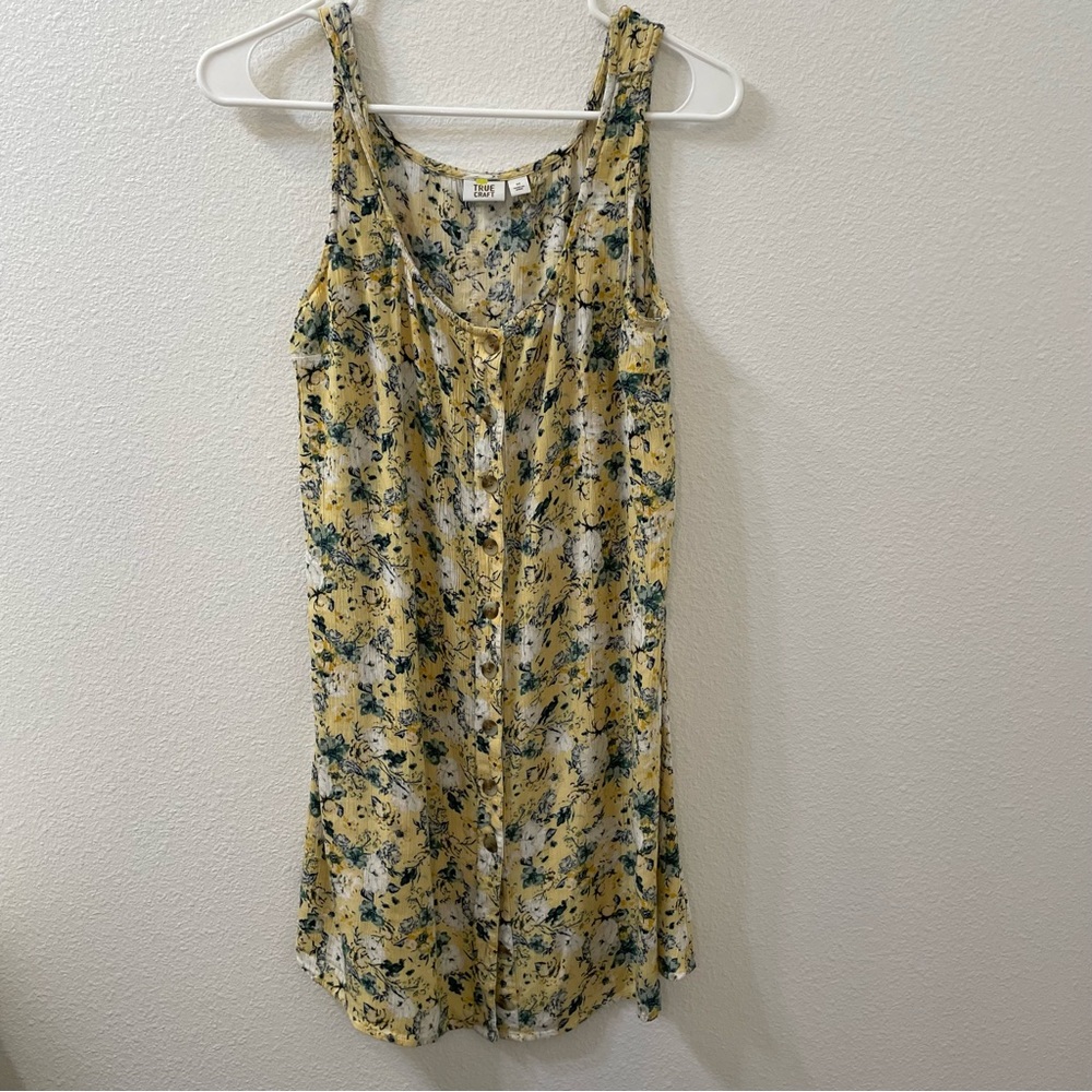 True craft floral top medium